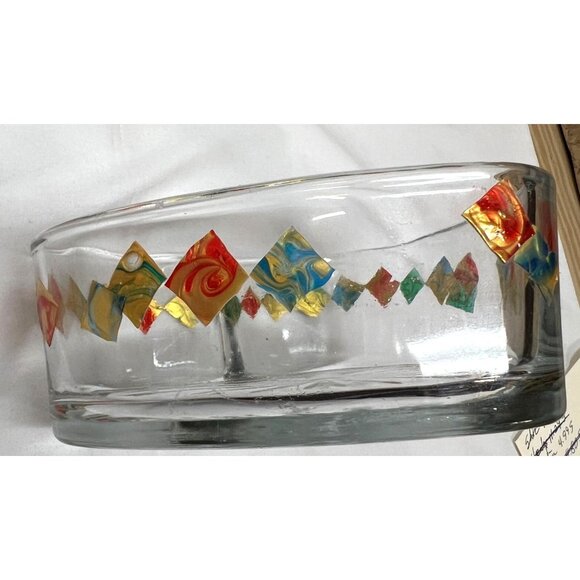 Heart-Shaped Glass Bowl With Colorful Diamond Pattern - Picture 3 of 4
